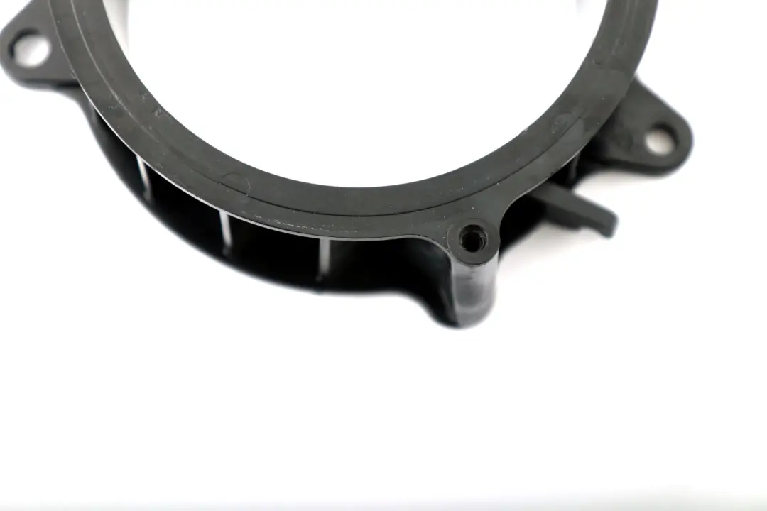 Lautsprecherschale Revetement Arriere Droite pour Mini Cooper One F55 à propos du numéro de pièce 7354754 Mini Cooper One F55 Lautsprecherschale Revetement Arriere Droite - SKU 7354754 - Numéro de pièce 7354754