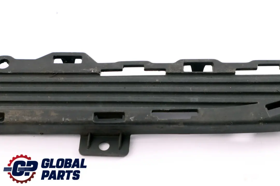 Paraurti Anteriore Ingresso Aria Cover Sinistra per Mini Cooper F55 F56 con numero di parte 7355239 Mini Cooper F55 F56 Paraurti Anteriore Ingresso Aria Cover Sinistra - SKU 7355239 - Numero di parte 7355239