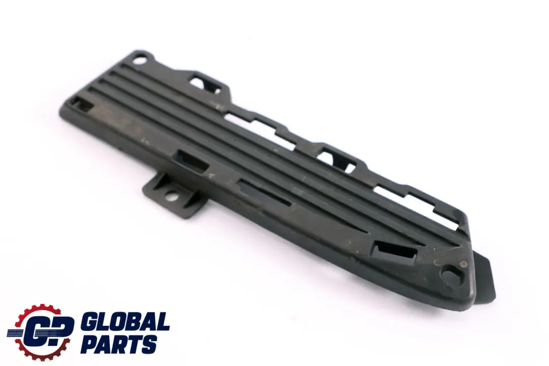 Parachoques Delantero Entrada Aire Tapa Izquierda para Mini Cooper F55 F56 con número de pieza 7355239 Mini Cooper F55 F56 Parachoques Delantero Entrada Aire Tapa Izquierda - SKU 7355239 - Número de pieza 7355239