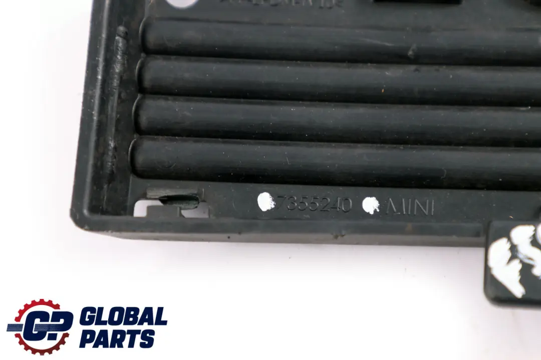 Front Bumber Air Inlet Finisher Right O/S to Mini Cooper F55 F56 with Part number 7355240 Mini Cooper F55 F56 Front Bumber Air Inlet Finisher Right O/S - SKU 7355240 - Part number 7355240