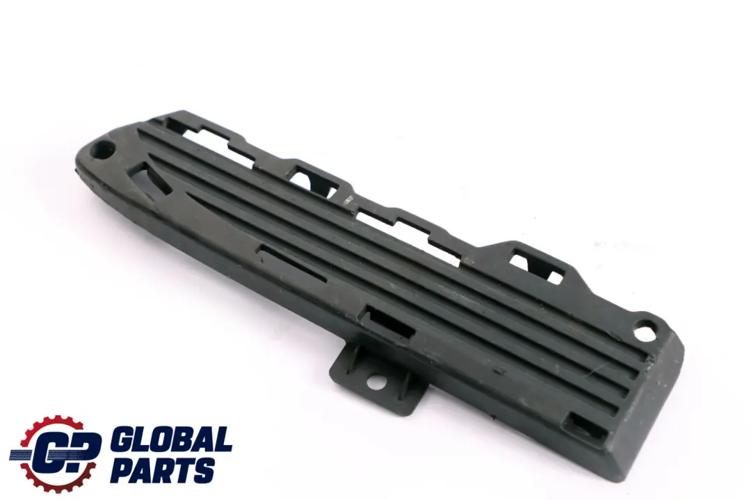 Zier Gitter Luft Eintritt Rechts Schwarz für Mini Cooper F55 F56 mit Teilenummer 7355240 Mini Cooper F55 F56 Zier Gitter Luft Eintritt Rechts Schwarz - SKU 7355240 - Teilenummer 7355240