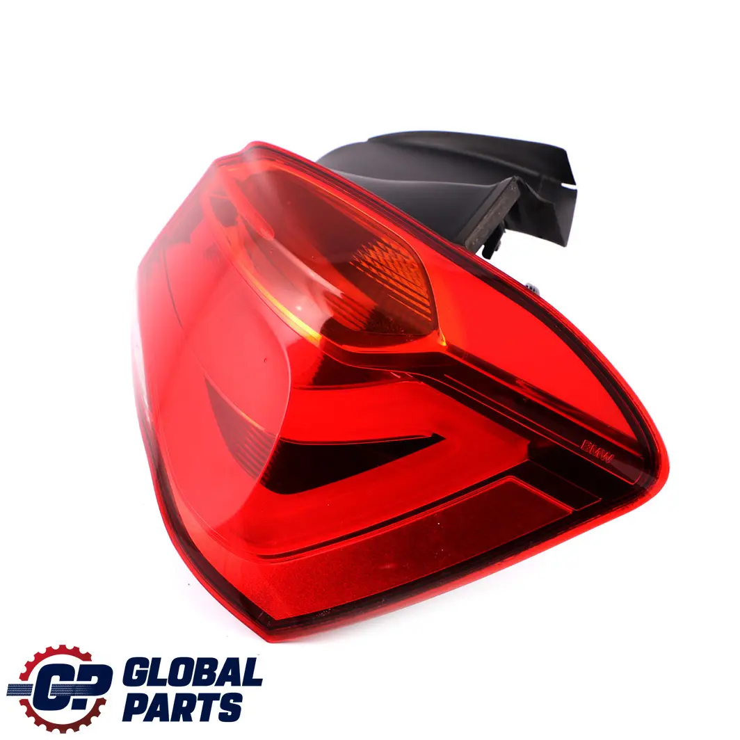Luz Trasera Panel Lateral Derecho para BMW F20 F21 LCI con número de pieza 7359018 BMW F20 F21 LCI Luz Trasera Panel Lateral Derecho - SKU 7359018 - Número de pieza 7359018