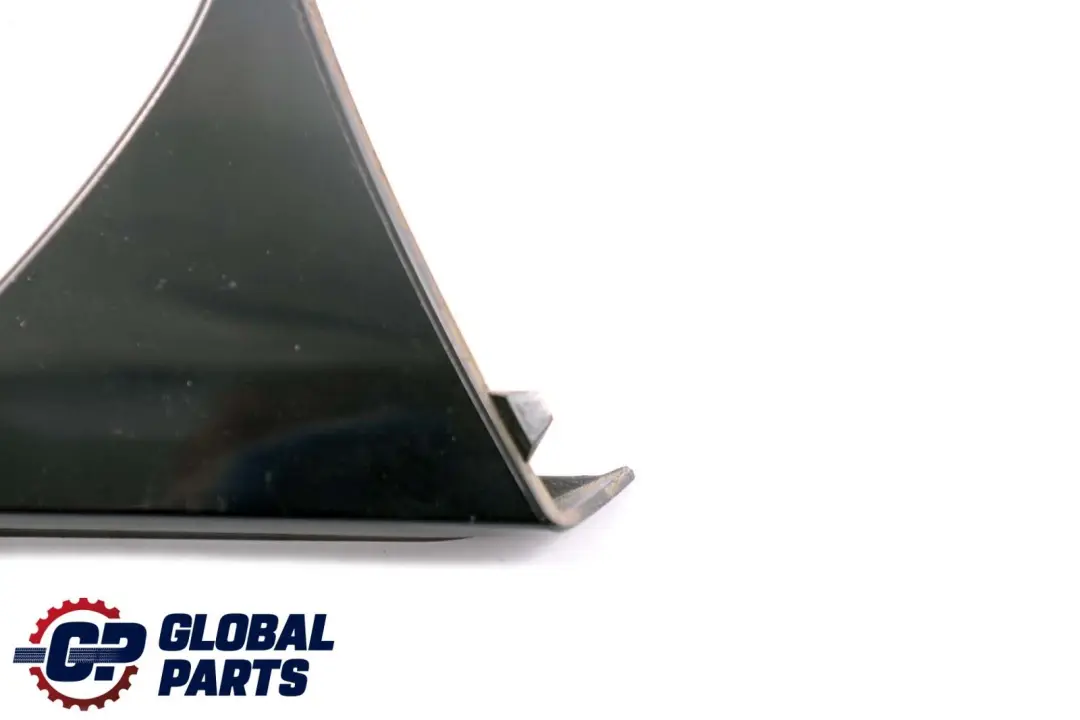 Recubrimiento Tapa Trasera Derecha Alto Brillo para Mini Cooper F55 con número de pieza 7359162 Mini Cooper F55 Recubrimiento Tapa Trasera Derecha Alto Brillo - SKU 7359162 - Número de pieza 7359162