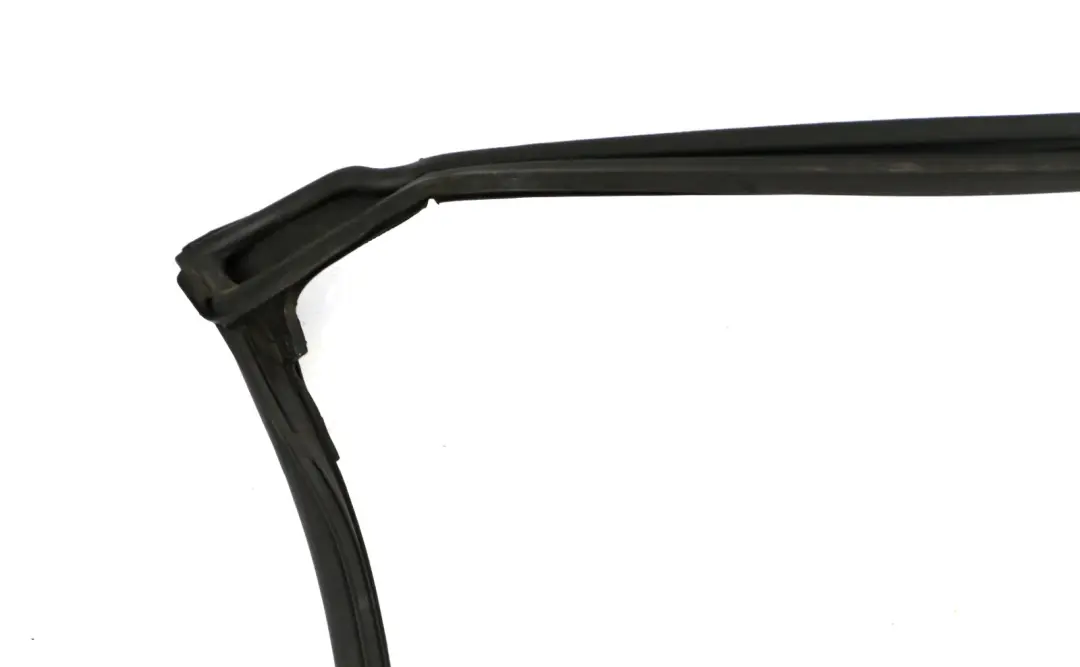 Sealing Windscreen Panel Column A Gasket Seal to MINI Roadster R59 with Part number 7362014 MINI Roadster R59 Sealing Windscreen Panel Column A Gasket Seal - SKU 7362014 - Part number 7362014