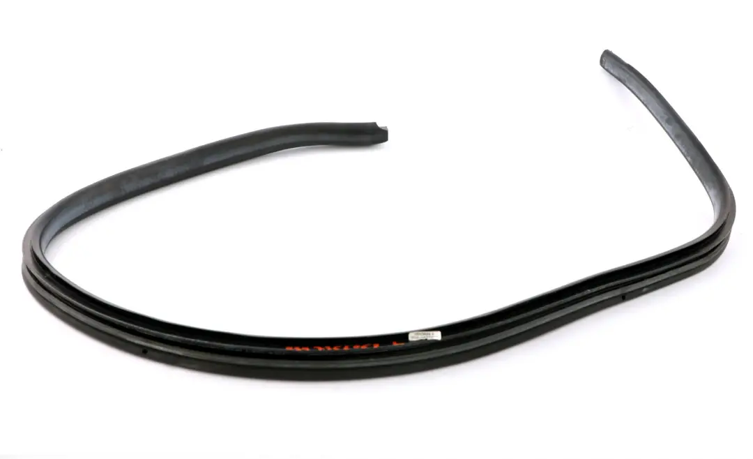 Guarnizione paraspruzzi porta anteriore sinistra per Mini Roadster R59 con numero di parte 7362067 Mini Roadster R59 Guarnizione paraspruzzi porta anteriore sinistra - SKU 7362067 - Numero di parte 7362067