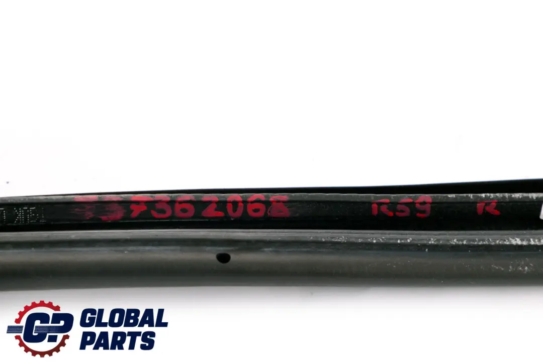Junta sello puerta del. derecha para Mini R59 con número de pieza 7362068 Mini R59 Junta sello puerta del. derecha - SKU 7362068 - Número de pieza 7362068