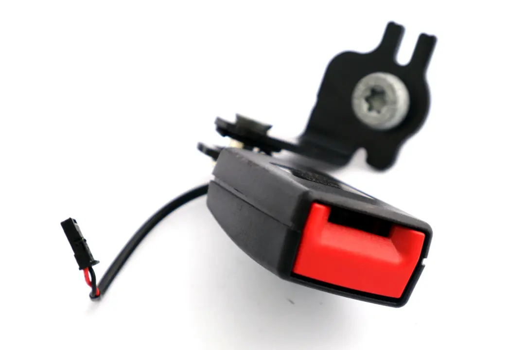 Mini Cooper One F56 Rücksitz rechts untere Gurtschnalle - SKU 7362070 - Teilenummer 7362070