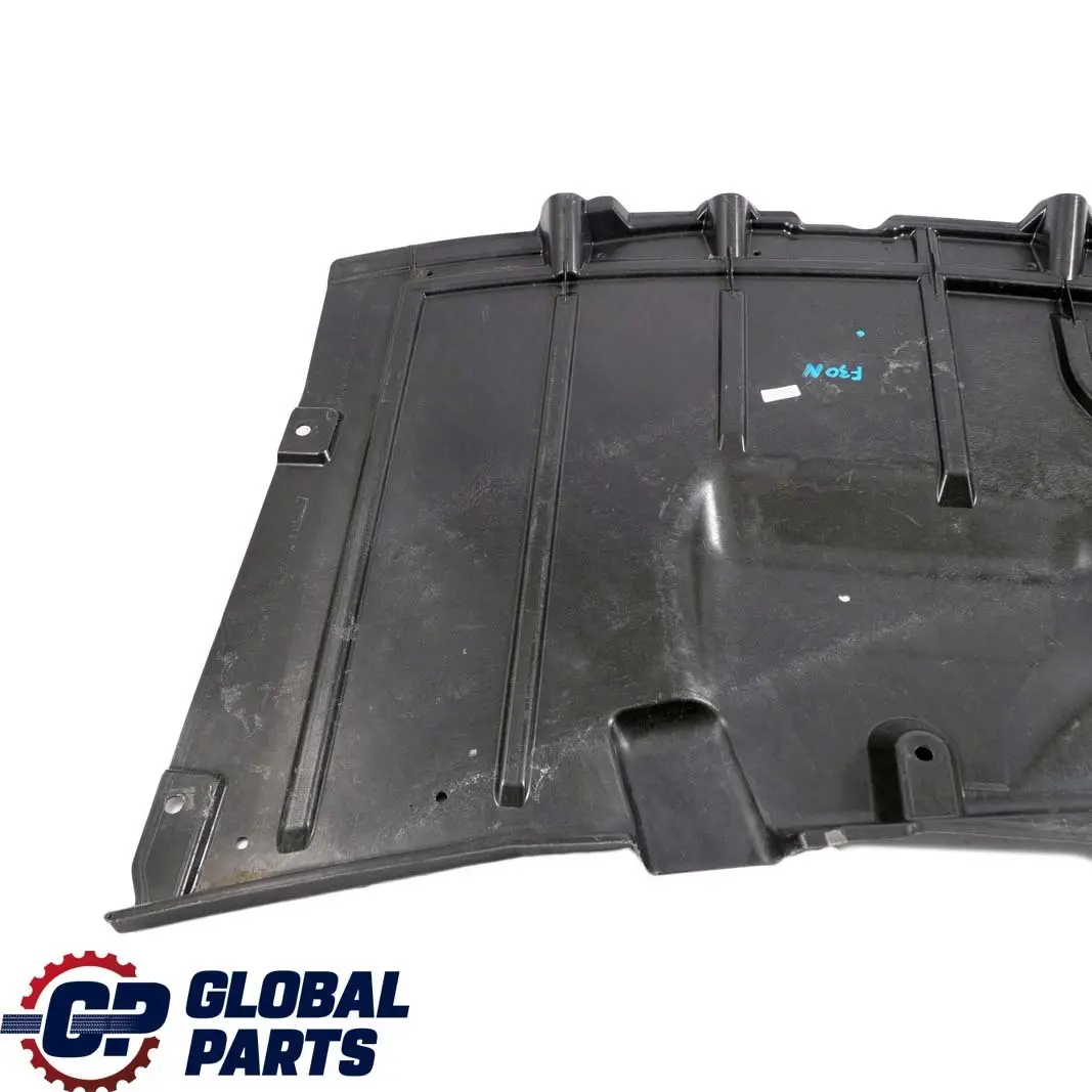 Panel Cubre Bajos Trasero para BMW F30 330e Hybrid con número de pieza 7363203 BMW F30 330e Hybrid Panel Cubre Bajos Trasero - SKU 7363203 - Número de pieza 7363203