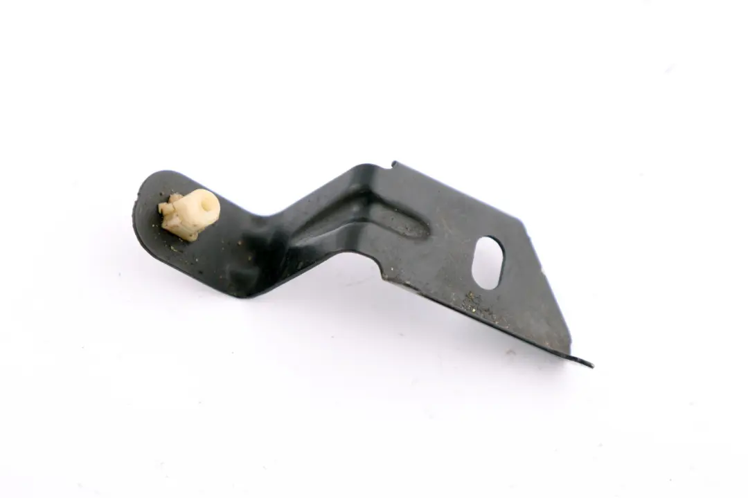 Bracket Underfloor Panelling Right O/S to BMW 1 2 3 4 Series F20 F21 F30 F31 F32 with Part number 7365568 BMW 1 2 3 4 Series F20 F21 F30 F31 F32 Bracket Underfloor Panelling Right O/S - SKU 7365568 - Part number 7365568