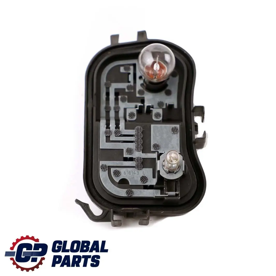 Porte-Ampoule Feu Latéral Arrière Gauche pour BMW F32 à propos du numéro de pièce 7366065 BMW F32 Porte-Ampoule Feu Latéral Arrière Gauche - SKU 7366065 - Numéro de pièce 7366065