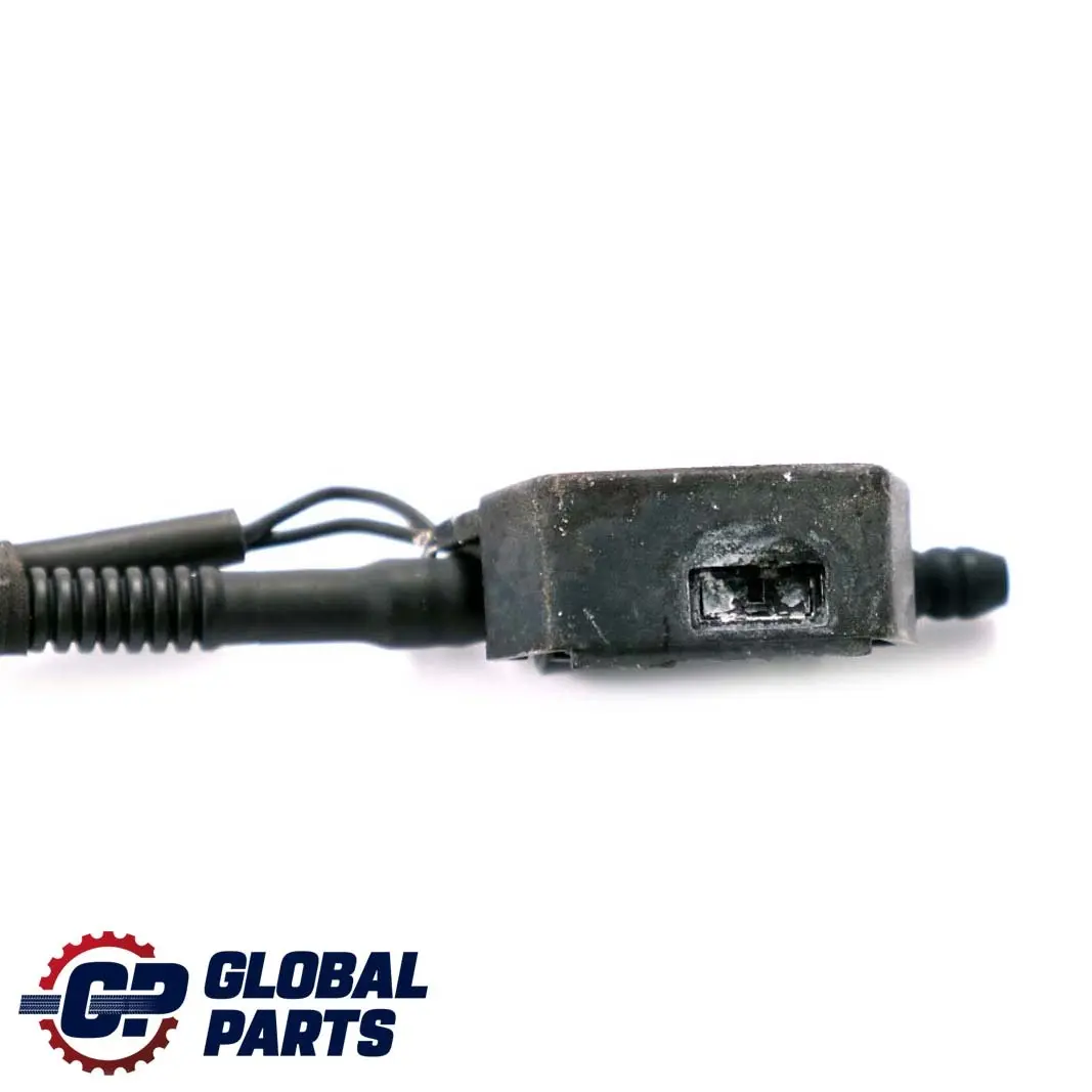 BMW F32 F33 Dysza Spryskiwacza Przód - SKU 7367464 - Numer Części 73367464