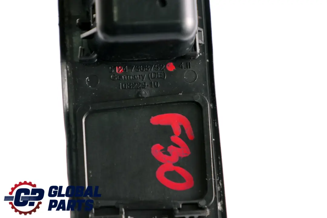 BMW F22 F30 F83 M4 Coperchio Bagagliaio Maniglia Portellone Bagagliaio Push - SKU 7368752 - Numero di parte 7368752