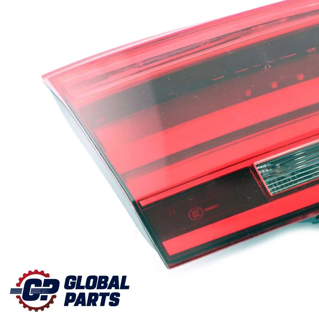 Lampe BMW F30 F31 F80 LCI In Trunk Lid Tailgate Rear Left pour à propos du numéro de pièce 7369119 Lampe BMW F30 F31 F80 LCI In Trunk Lid Tailgate Rear Left - SKU 7369119 - Numéro de pièce 7369119