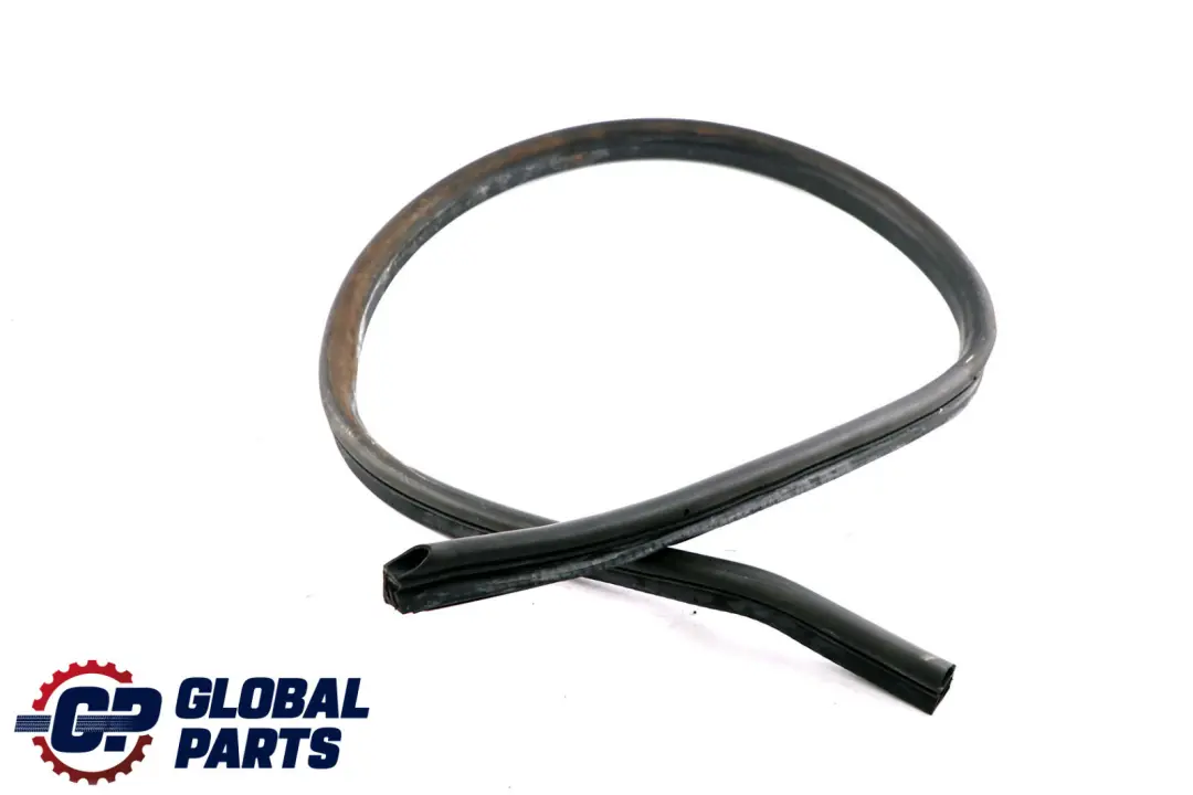 Front Door Seal Rubber Gasket Right O/S to Mini R57 Cabrio with Part number 7371476 Mini R57 Cabrio Front Door Seal Rubber Gasket Right O/S - SKU 7371476 - Part number 7371476