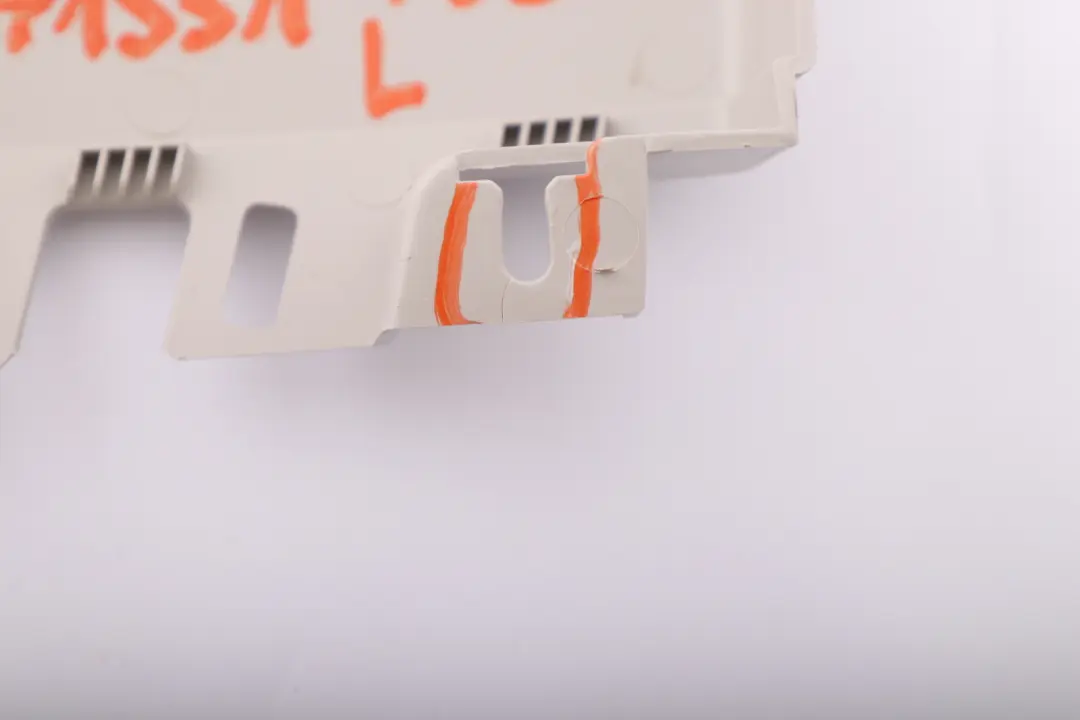 B-column Upper Left N/S SATELLITE GREY to Mini Cooper F55 Cover with Part number 7371531 Mini Cooper F55 Cover B-column Upper Left N/S SATELLITE GREY - SKU 7371531 - Part number 7371531