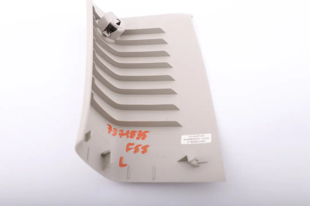 Columna Pilar C Embellecedor Panel Izquierdo SATELLITE GREY para MINI Cooper F55 con número de pieza 7371535 MINI Cooper F55 Columna Pilar C Embellecedor Panel Izquierdo SATELLITE GREY - SKU 7371535 - Número de pieza 7371535