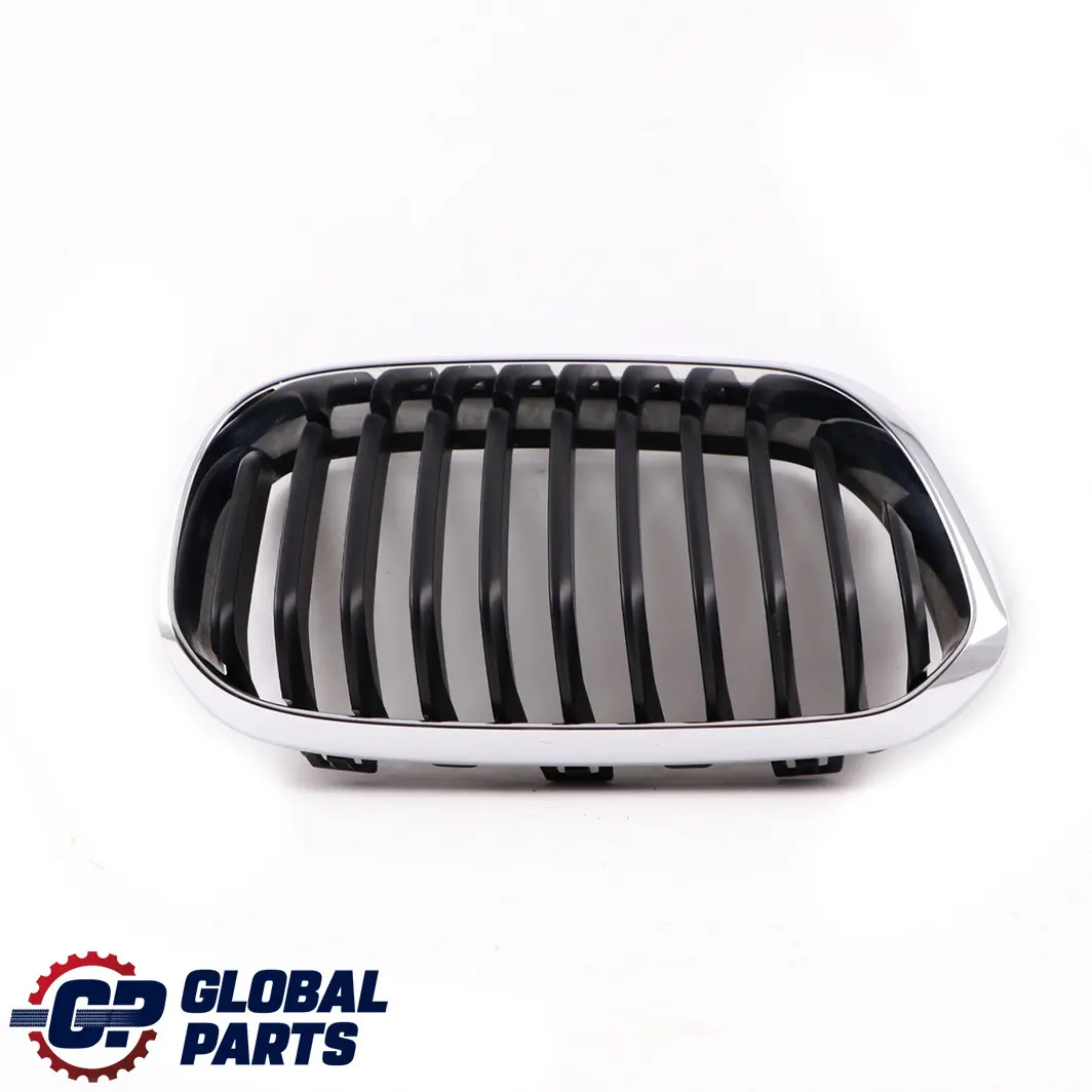 Grille centrale de pare chocs avant rein droit pour BMW F20 F21 LCI à propos du numéro de pièce 7371748 BMW F20 F21 LCI Grille centrale de pare chocs avant rein droit - SKU 7371748 - Numéro de pièce 7371748