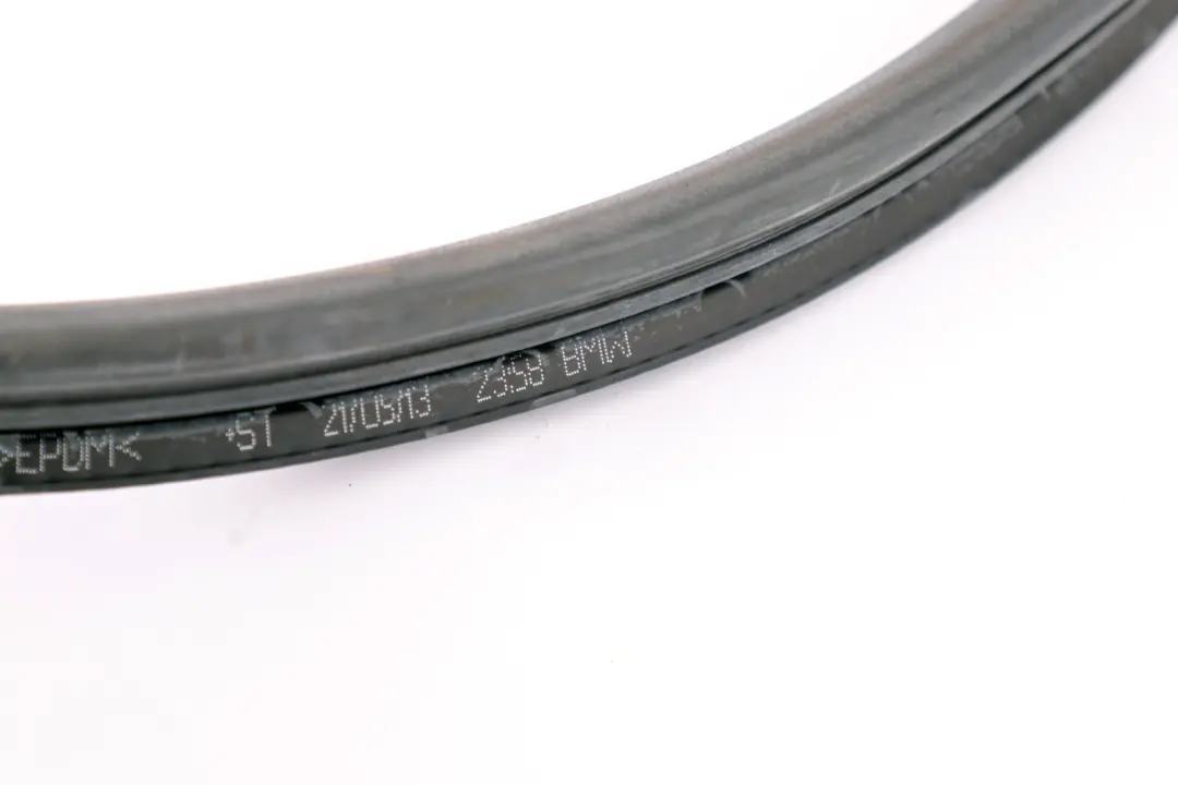 Coupé Joint d'étanchéité de porte gauche pour MINI Cooper R58 à propos du numéro de pièce 7372775 MINI Cooper R58 Coupé Joint d'étanchéité de porte gauche - SKU 7372775 - Numéro de pièce 7372775