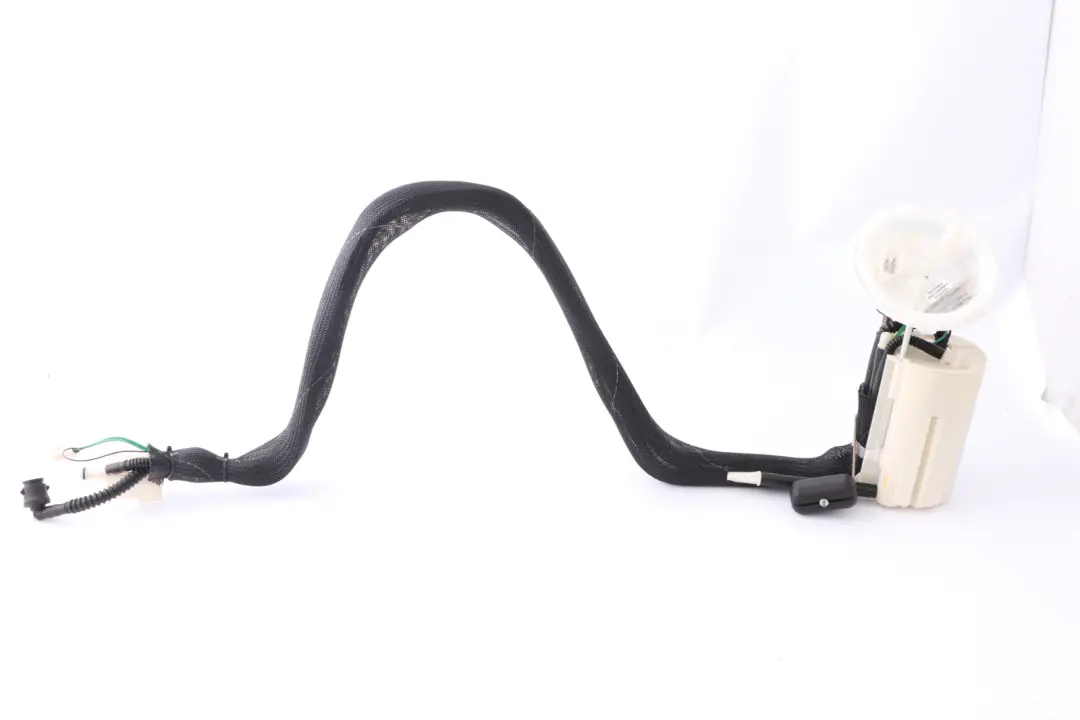 Bomba de Combustible Derecha Unidad Entrega Sender para BMW E60 E61 E63 E64 con número de pieza 6765778 BMW E60 E61 E63 E64 Bomba de Combustible Derecha Unidad Entrega Sender - SKU 7373458 - Número de pieza 6765778