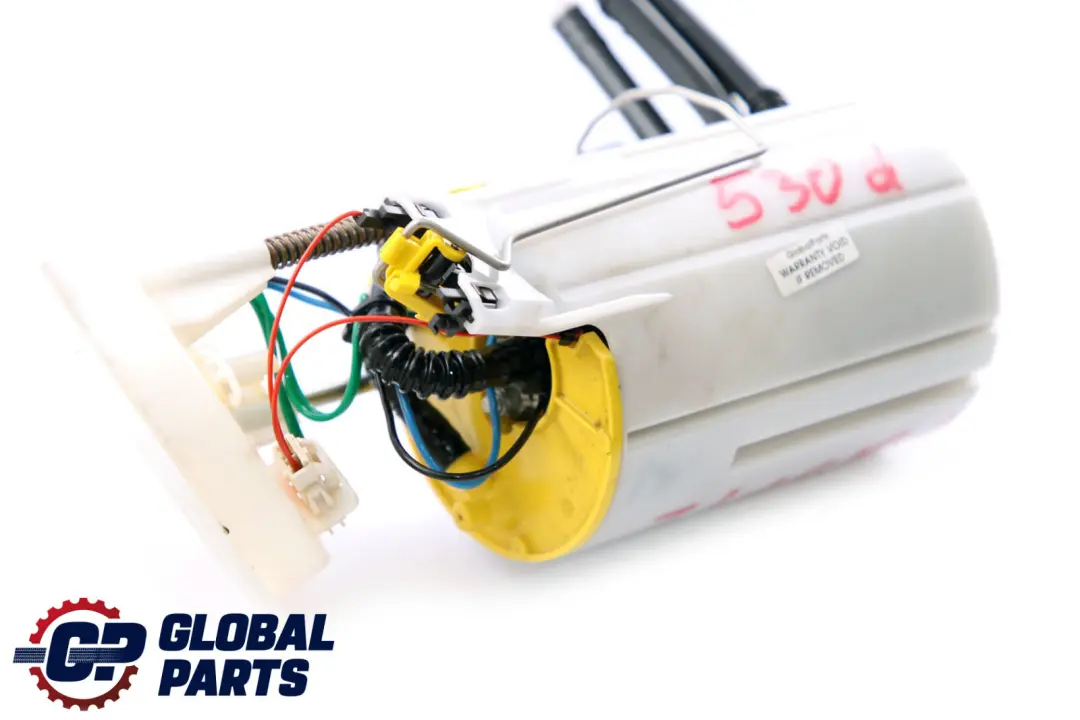 Prawa Pompa Paliwa do BMW E60 E61 530d o numerze 7373472 BMW E60 E61 530d Prawa Pompa Paliwa - SKU 7373472 - Numer Części 7373472