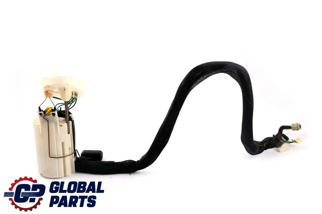 Pompe Essence Reservoir Unite Livraison Droite 6764141 pour BMW E60 E61 E63 E64 à propos du numéro de pièce 7373503 BMW E60 E61 E63 E64 Pompe Essence Reservoir Unite Livraison Droite 6764141 - SKU 7373503 - Numéro de pièce 7373503