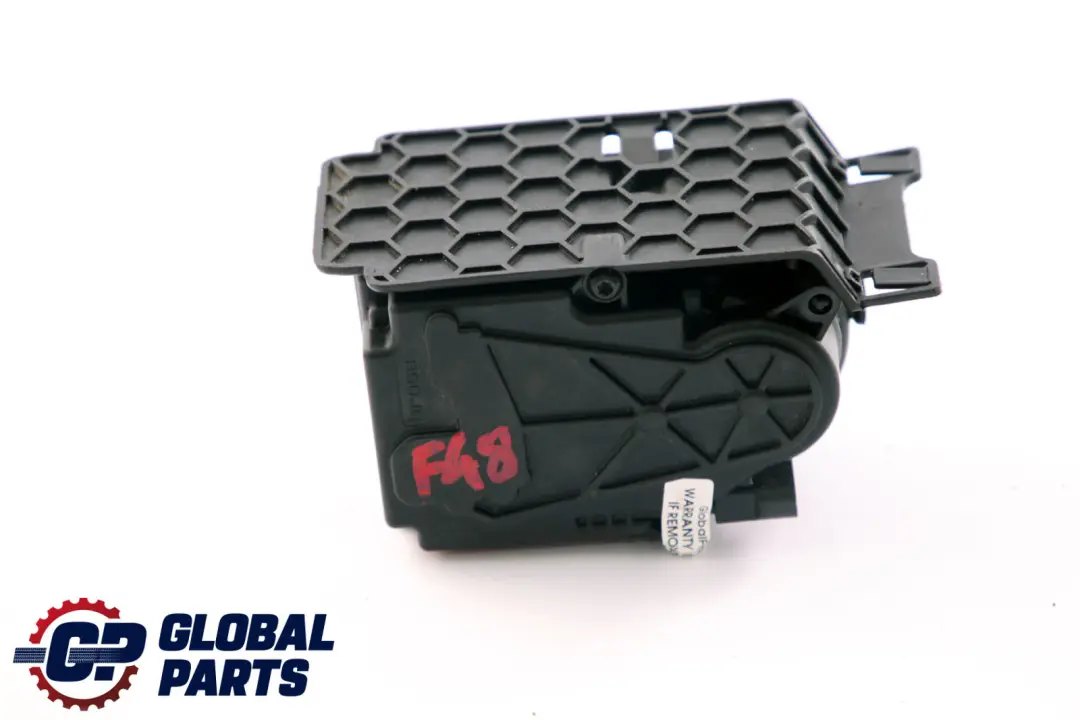 Abdeckung Kühlklappensteuerung Mitte für BMW X1 er F48 mit Teilenummer 7374198 BMW X1 er F48 Abdeckung Kühlklappensteuerung Mitte - SKU 7374198-2 - Teilenummer 7374198