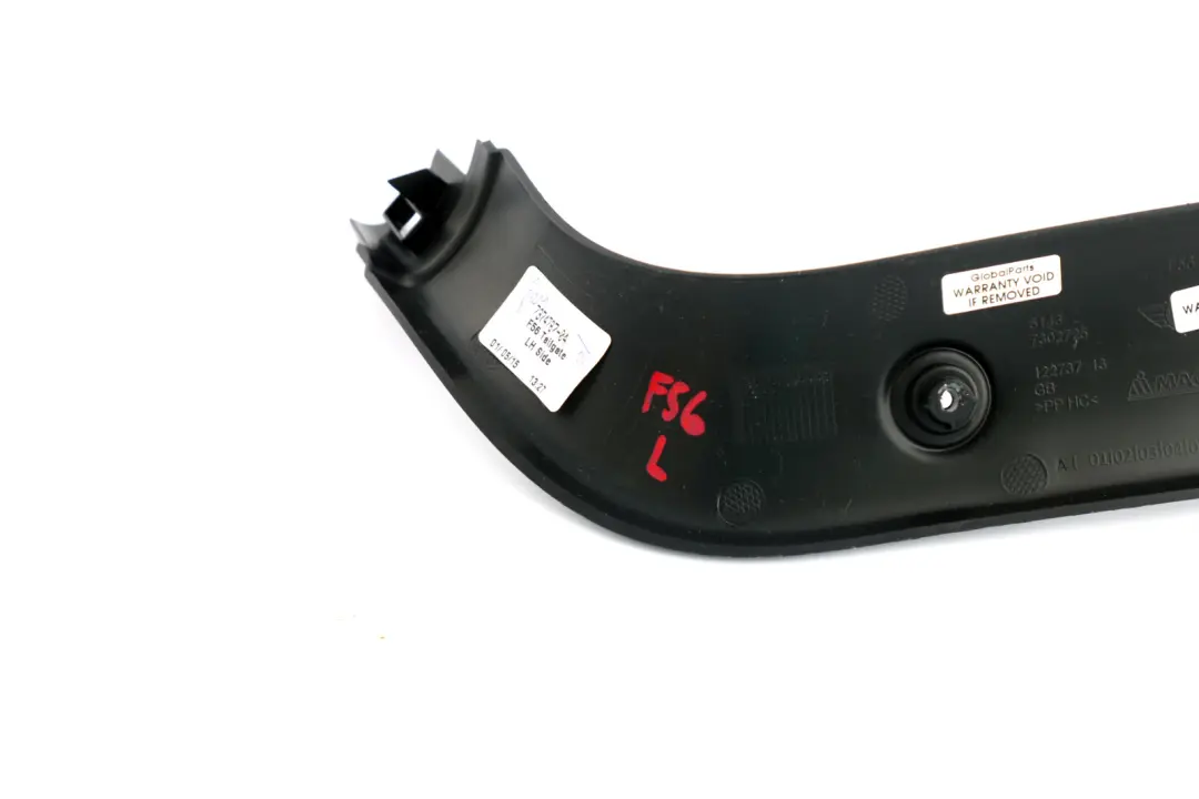Maletero Tapa Embellecedor Lateral Izquierdo para Mini Cooper F56 con número de pieza 7374787 Mini Cooper F56 Maletero Tapa Embellecedor Lateral Izquierdo - SKU 7374787 - Número de pieza 7374787