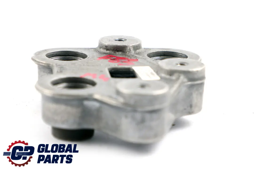 Bracket Main Console Bearing Module Rear Left N/S to BMW 4 Series F33 F83 M4 LCI with Part number 7375257 BMW 4 Series F33 F83 M4 LCI Bracket Main Console Bearing Module Rear Left N/S - SKU 7375257 - Part number 7375257