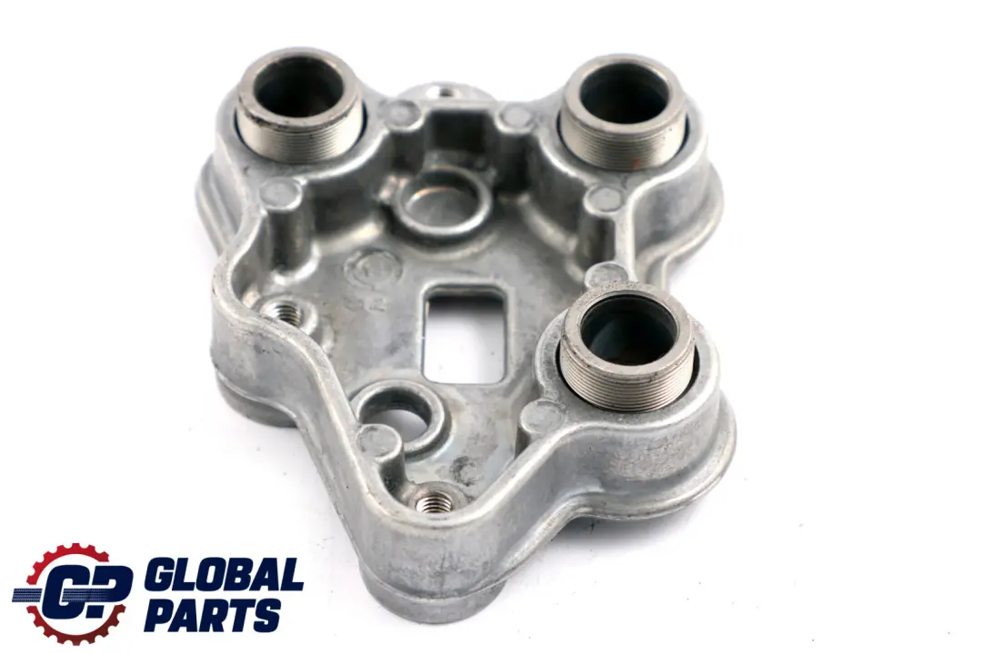 Halterung Hauptkonsole Lagermodul hinten links für BMW F33 F83 M4 LCI mit Teilenummer 7375257 BMW F33 F83 M4 LCI Halterung Hauptkonsole Lagermodul hinten links - SKU 7375257 - Teilenummer 7375257