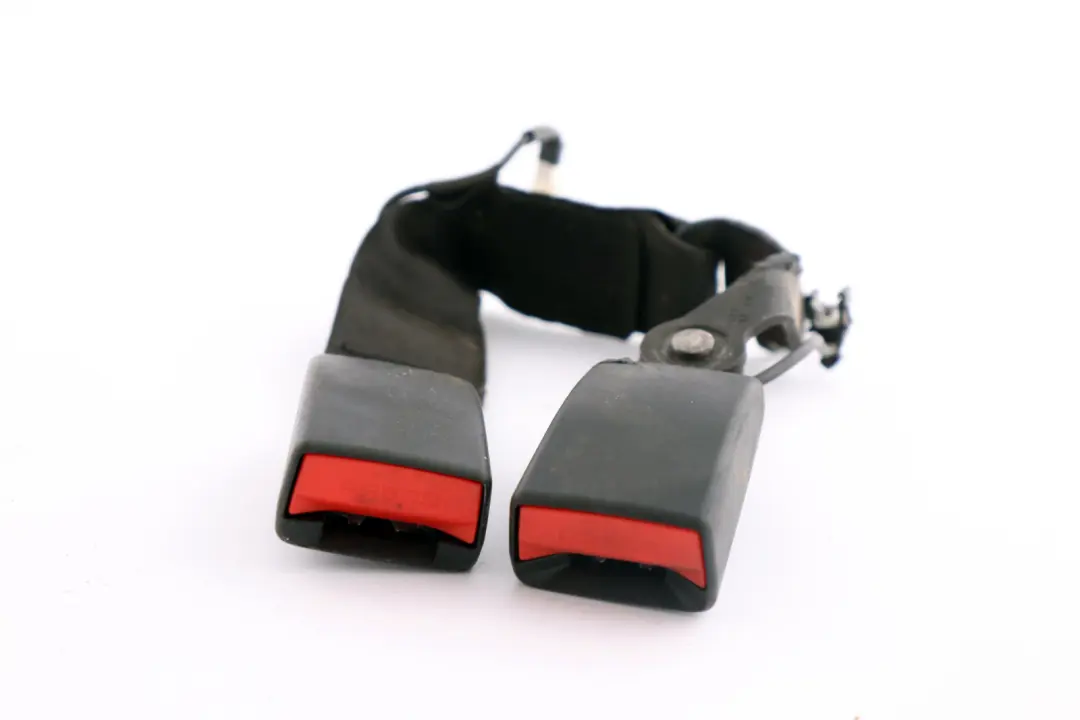 Zapinka Pasów Bezpieczeństwa Tył do BMW F30 F82 M3 o numerze 7375448 BMW F30 F82 M3 Zapinka Pasów Bezpieczeństwa Tył - SKU 7375448 - Numer Części 7375448