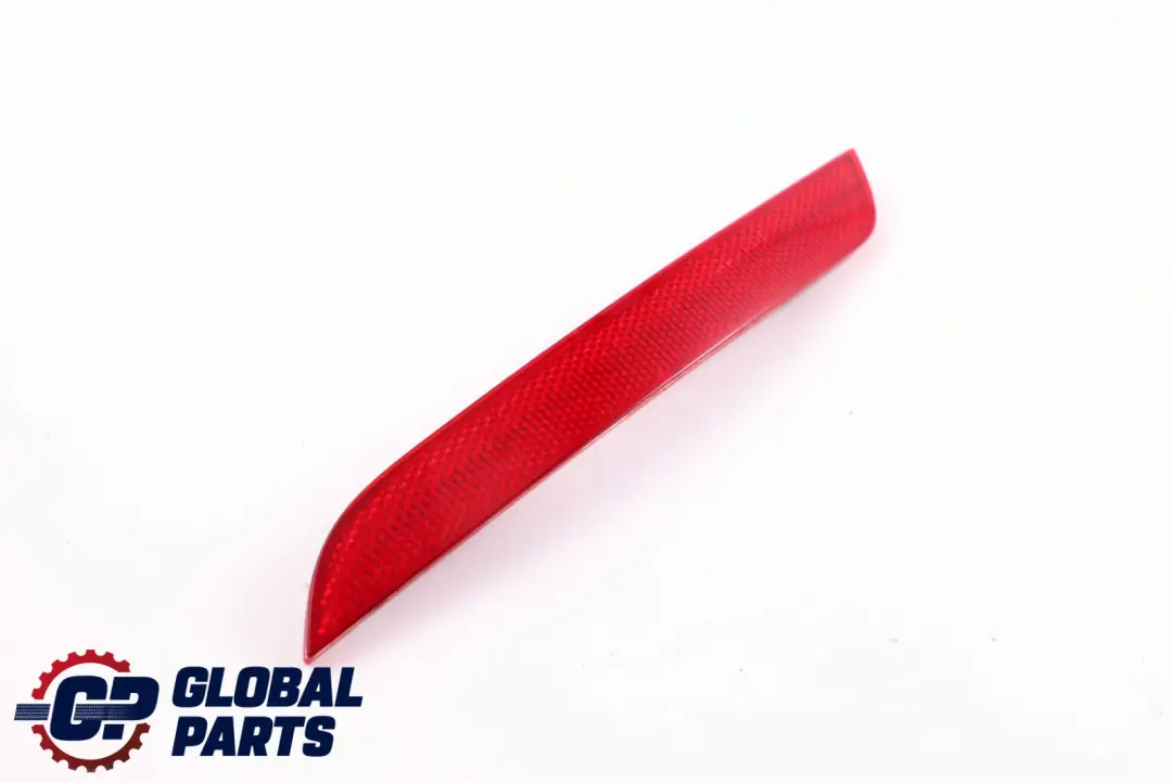 Riflettore paraurti posteriore destro per BMW F30 F32 F33 con numero di parte 7382234 BMW F30 F32 F33 Riflettore paraurti posteriore destro - SKU 7382234 - Numero di parte 7382234