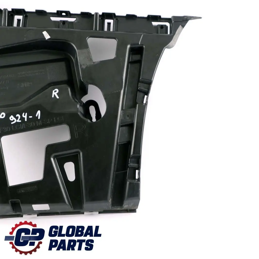 BMW F30 LCI Support de montage du guide Pare-chocs arrière côté droit - SKU 7384466 - Numéro de pièce 7384466