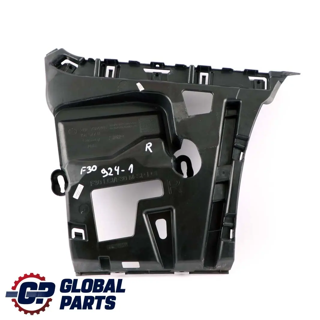 BMW F30 LCI Support de montage du guide Pare-chocs arrière côté droit - SKU 7384466 - Numéro de pièce 7384466