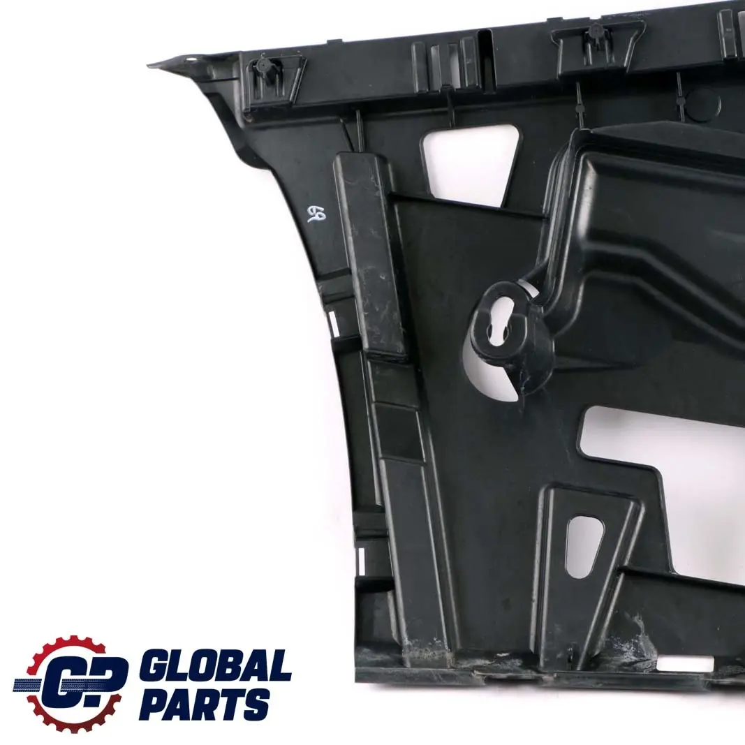 BMW F30 LCI Guide Mount Bracket Rear Bumper Right Side O/S - SKU 7384466 - Part number 7384466