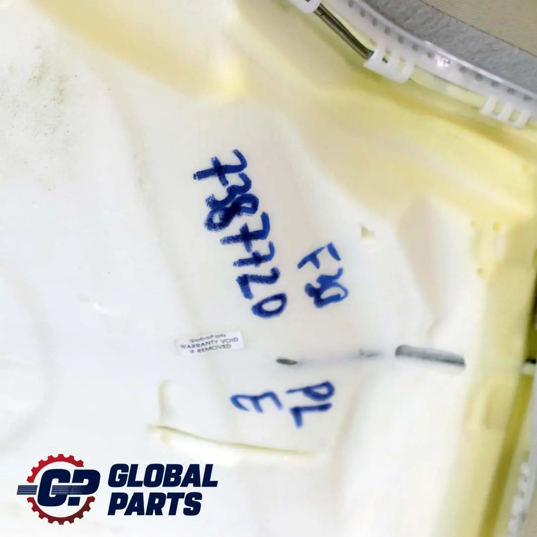 Reihe F30 F31 Sitzbezug Leder Dakota Oyster Innenrücksitzbank für BMW 3 mit Teilenummer 7387720 BMW 3 Reihe F30 F31 Sitzbezug Leder Dakota Oyster Innenrücksitzbank - SKU 7387720 - Teilenummer 7387720