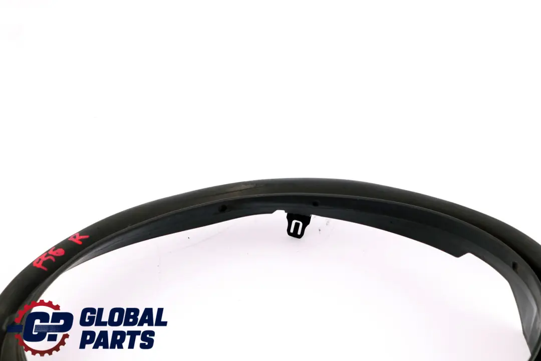 Uszczelka Przedniego Reflektora Prawa do Mini Cooper One F55 F56 F57 o numerze 7391410 Mini Cooper One F55 F56 F57 Uszczelka Przedniego Reflektora Prawa - SKU 7391410 - Numer Części 7391410