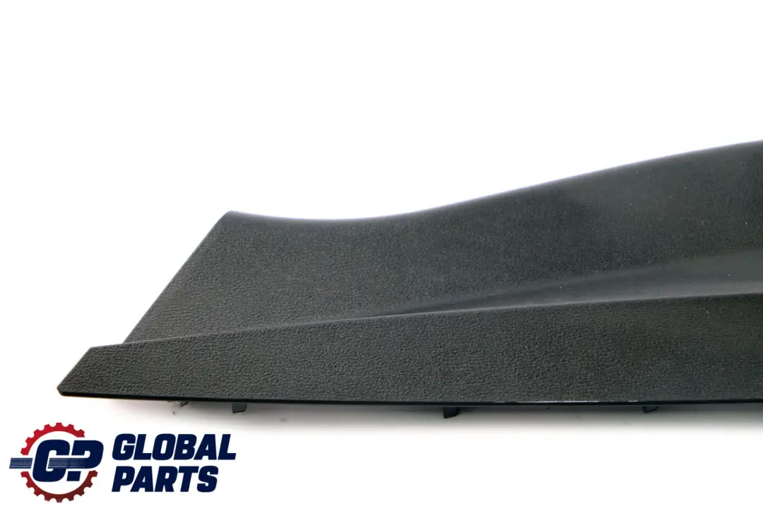 BMW X1 F48 Tapa Columna C Inferior Izquierda Embellecedor Panel Negro - SKU 7392881 - Número de pieza 7392879