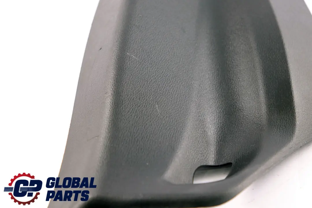 Tapa Columna Inferior Derecha Embellecedor Panel Negro para BMW X1 Serie F48 con número de pieza 7392880 BMW X1 Serie F48 Tapa Columna Inferior Derecha Embellecedor Panel Negro - SKU 7392882 - Número de pieza 7392880