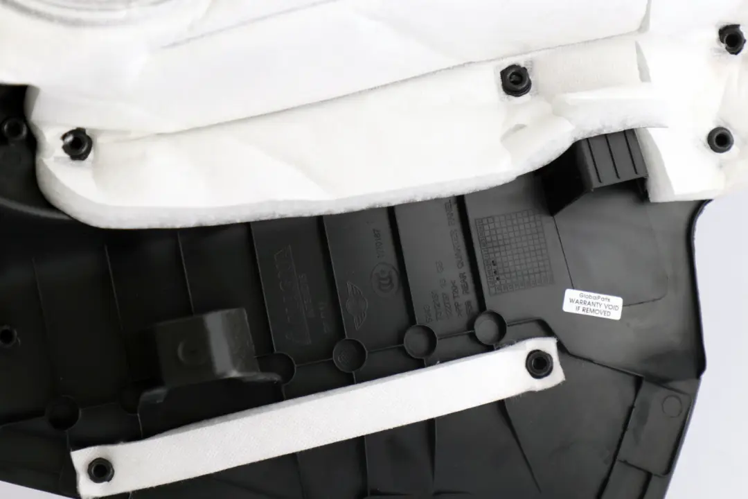 Mini F56 Garniture Latérale Arrière Gauche Noir Carbone - SKU 7393085 - Numéro de pièce 7393085
