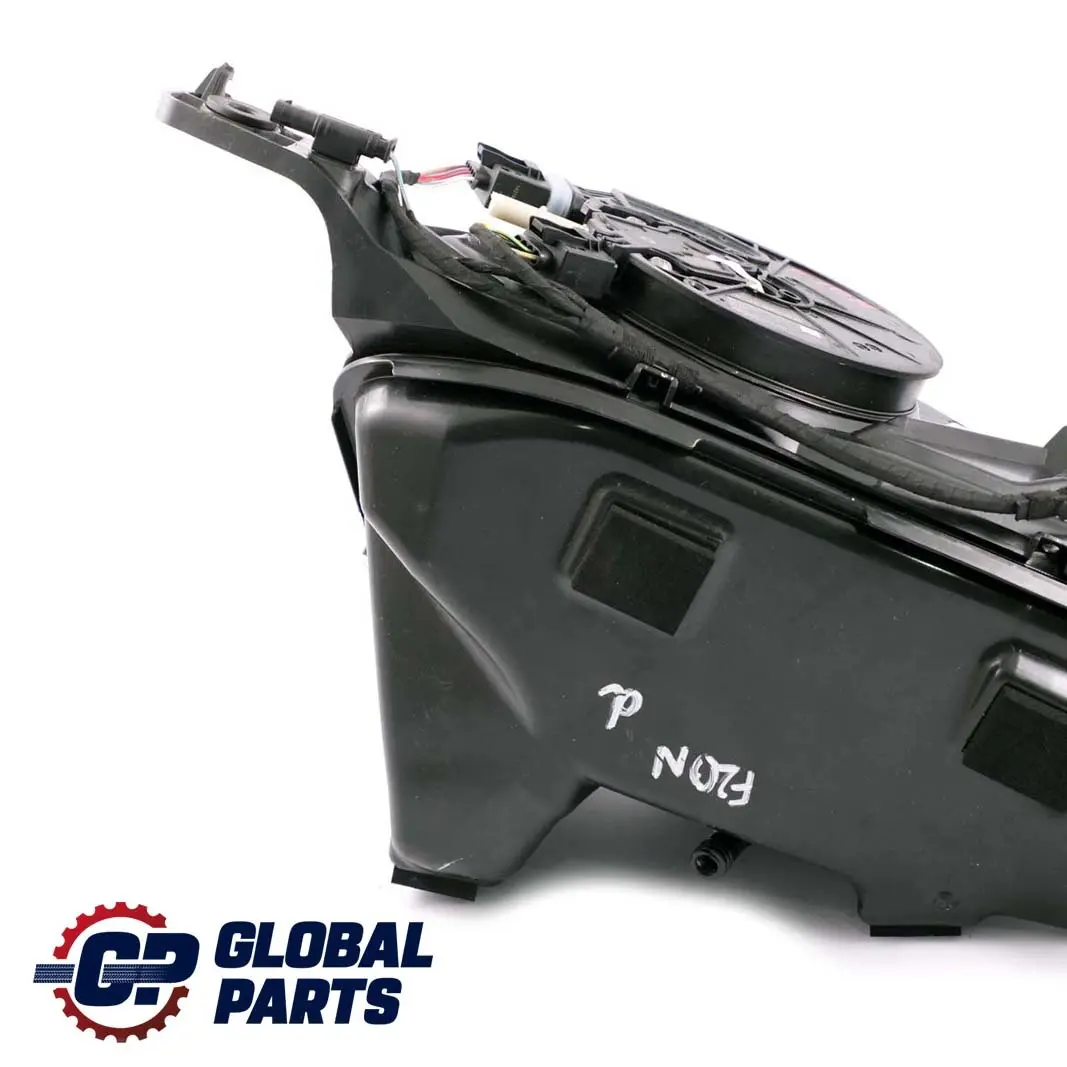 AdBlue Deposito SCR Activo para BMW F20 F21 F22 LCI Diesel con número de pieza 7403541 BMW F20 F21 F22 LCI Diesel AdBlue Deposito SCR Activo - SKU 7403541-1 - Número de pieza 7403541