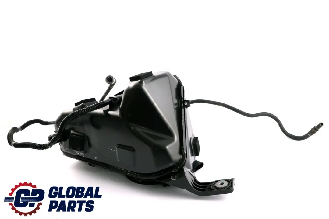 Zbiornik adblue SCR do BMW F20 F21 LCI o numerze 7403541 BMW F20 F21 LCI Zbiornik adblue SCR - SKU 7403541 - Numer Części 7403541