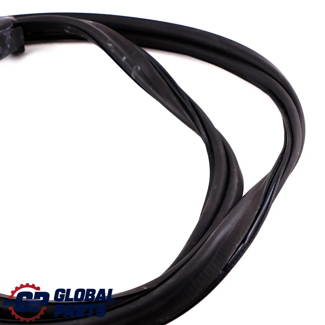 Trunk Lid Tailgate Boot Gasket Seal Edge Protection Rubber to BMW 4 F33 F83 M4 with Part number 7404466 BMW 4 F33 F83 M4 Trunk Lid Tailgate Boot Gasket Seal Edge Protection Rubber - SKU 7404466 - Part number 7404466