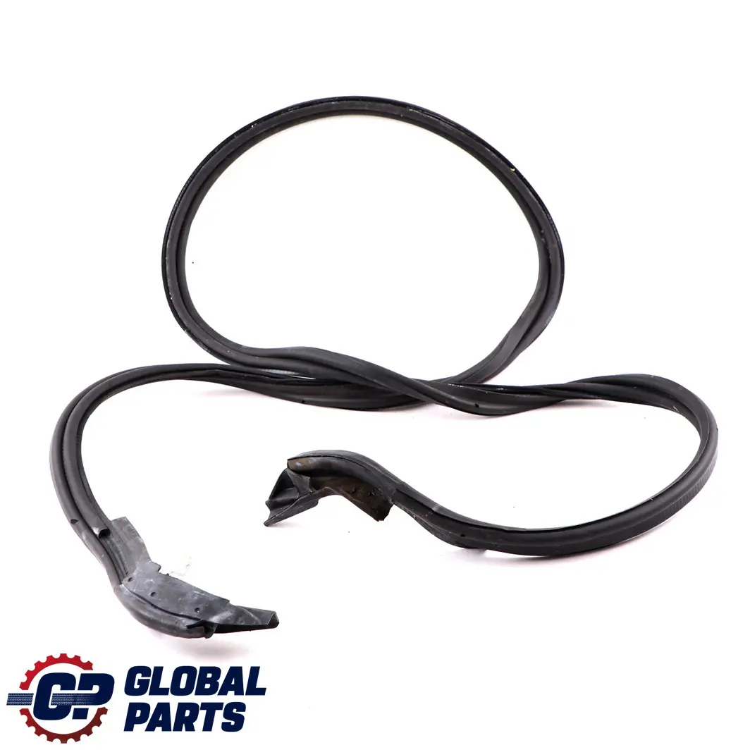 Tapa maletero Portón trasero Sello protección de bordes de goma para BMW F33 F83 M4 con número de pieza 7404466 BMW F33 F83 M4 Tapa maletero Portón trasero Sello protección de bordes de goma - SKU 7404466 - Número de pieza 7404466