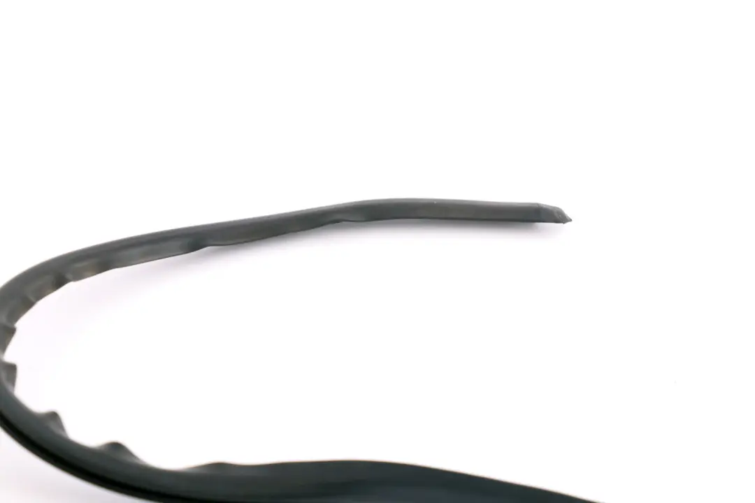 Frontale Copertura Parabrezza Superiore Guarnizione per Mini Cooper One F56 con numero di parte 7404771 Mini Cooper One F56 Frontale Copertura Parabrezza Superiore Guarnizione - SKU 7404771 - Numero di parte 7404771