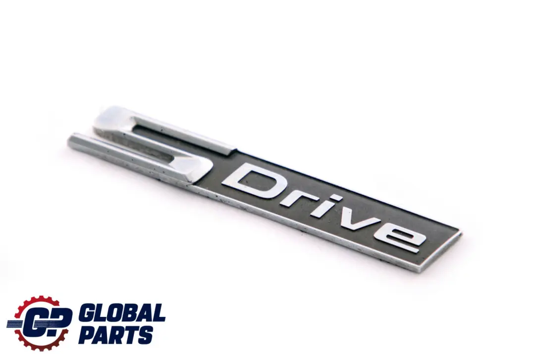 Lettering S Drive Emblema Logo Trim Cromato per BMW X1 F48 con numero di parte 7406663 BMW X1 F48 Lettering S Drive Emblema Logo Trim Cromato - SKU 7406663-1 - Numero di parte 7406663
