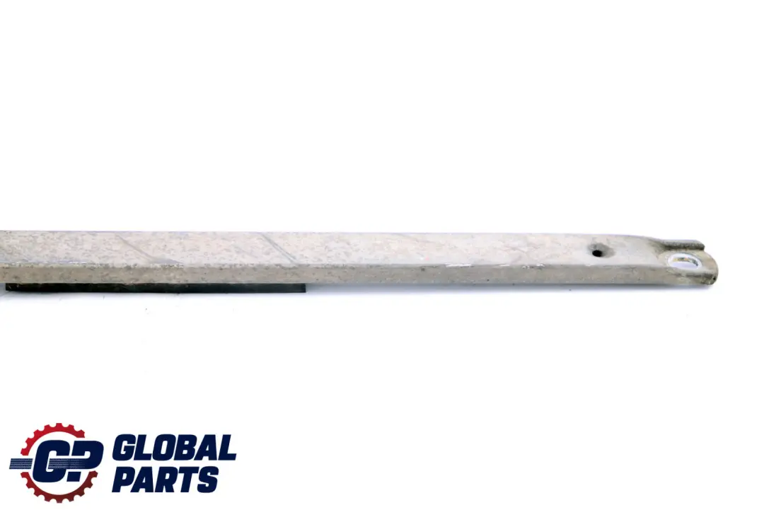 Torsione Puntone Bara colegamento posteriore destra per BMW F39 F48 Mini F60 con numero di parte 7407056 BMW F39 F48 Mini F60 Torsione Puntone Bara colegamento posteriore destra - SKU 7407056 - Numero di parte 7407056