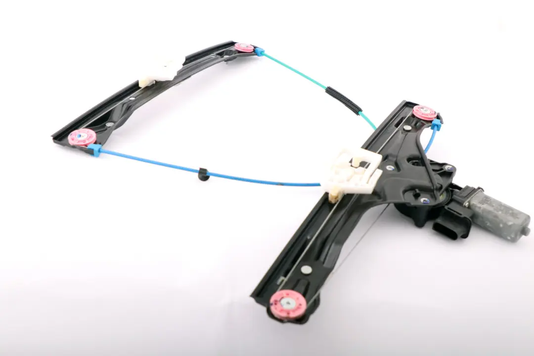 Leve-vitre electrique Moteur Avant Droite pour Mini Cooper One F55 à propos du numéro de pièce 7409358 Mini Cooper One F55 Leve-vitre electrique Moteur Avant Droite - SKU 7409358 - Numéro de pièce 7409358