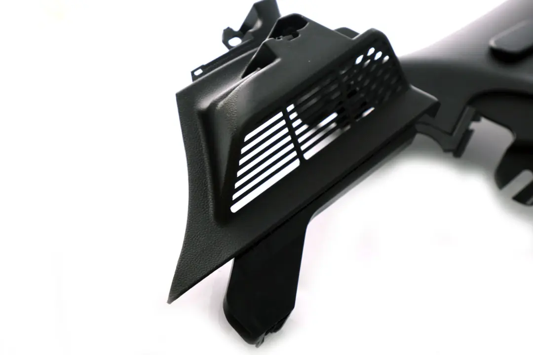 Trasero Izquierdo Lateral Embellecedor Hi-Fi Carbono Negro para Mini Cooper F56 con número de pieza 7410573 Mini Cooper F56 Trasero Izquierdo Lateral Embellecedor Hi-Fi Carbono Negro - SKU 7410573 - Número de pieza 7410573