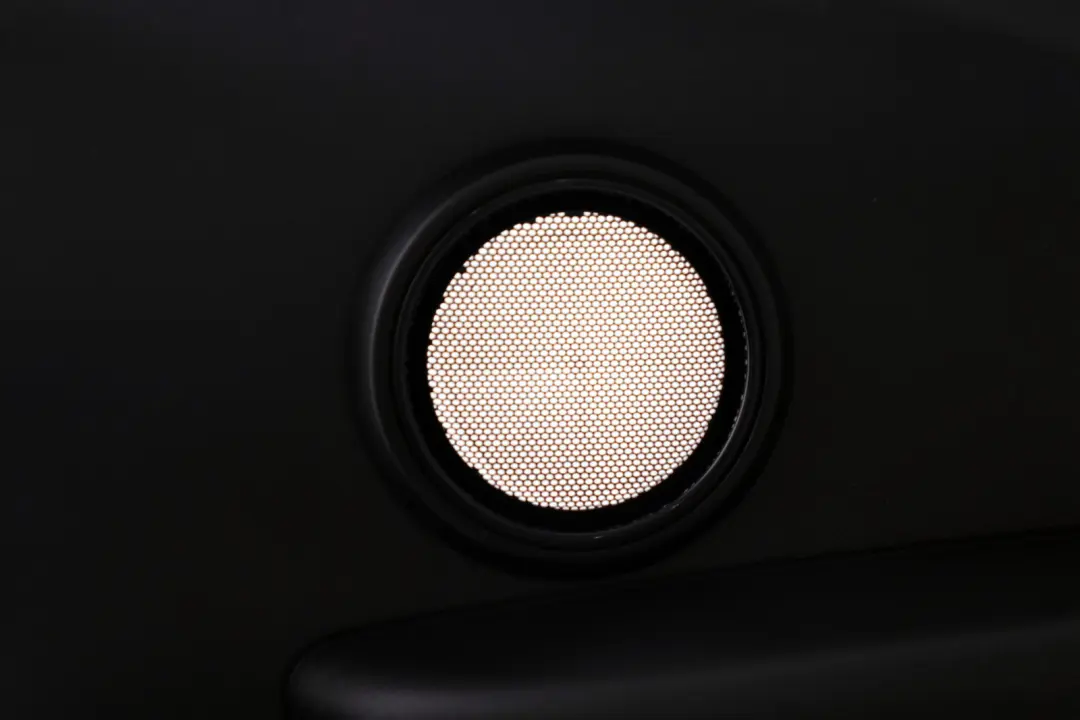Mini Cooper F56 Pannello laterale posteriore destro Hi-Fi Carbon Black - SKU 7410574 - Numero di parte 7410574