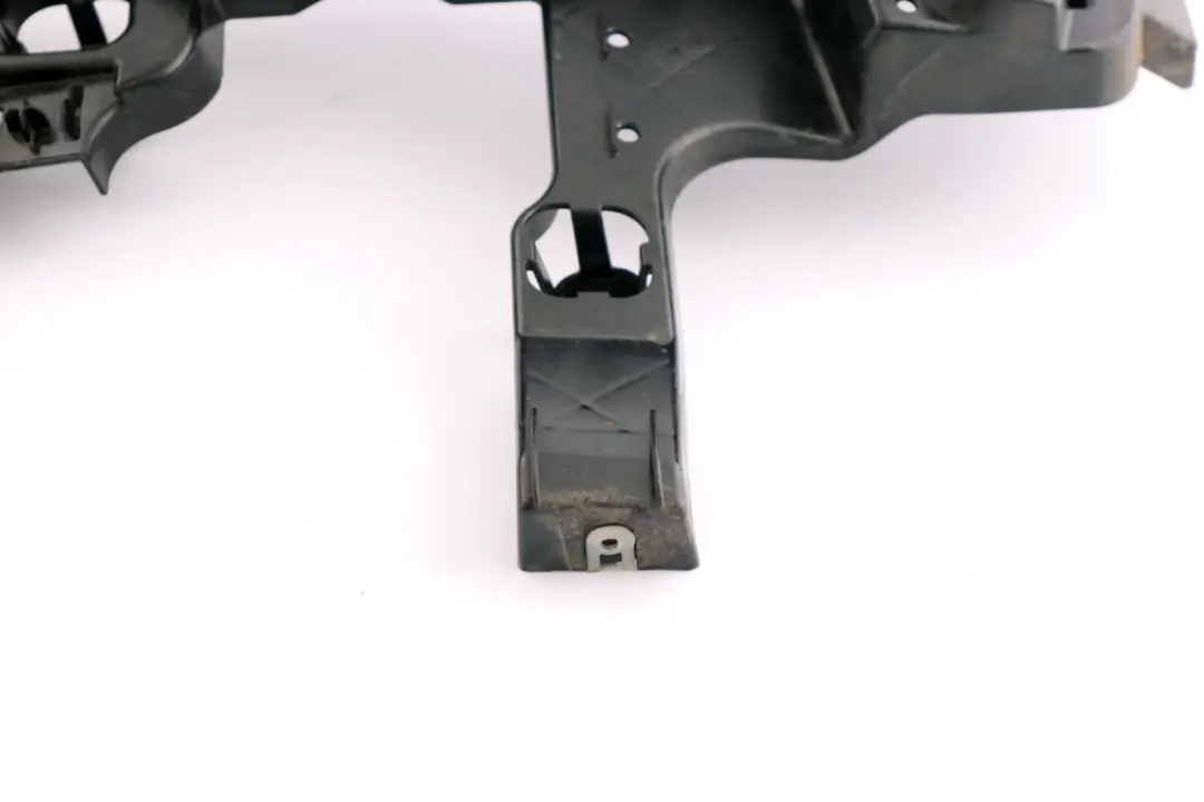 Mini F56 Rear Bumper Guide Right O/S Side Bumper Mounting Holder - SKU 7411146 - Part number 7300814